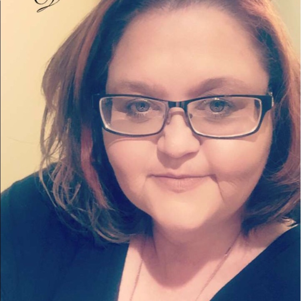 Meet your Posher, Shelley r